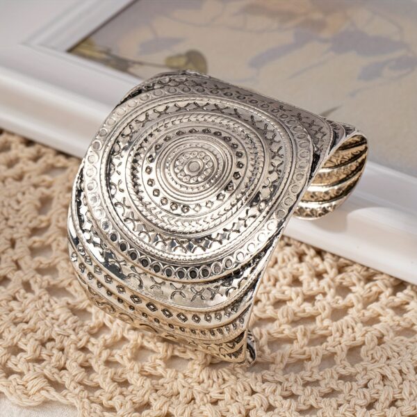 Boho Charm Bracelet - Image 2